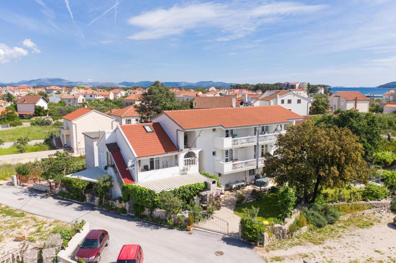 Apartments With A Parking Space Zablace, Sibenik - 4219 Exteriér fotografie